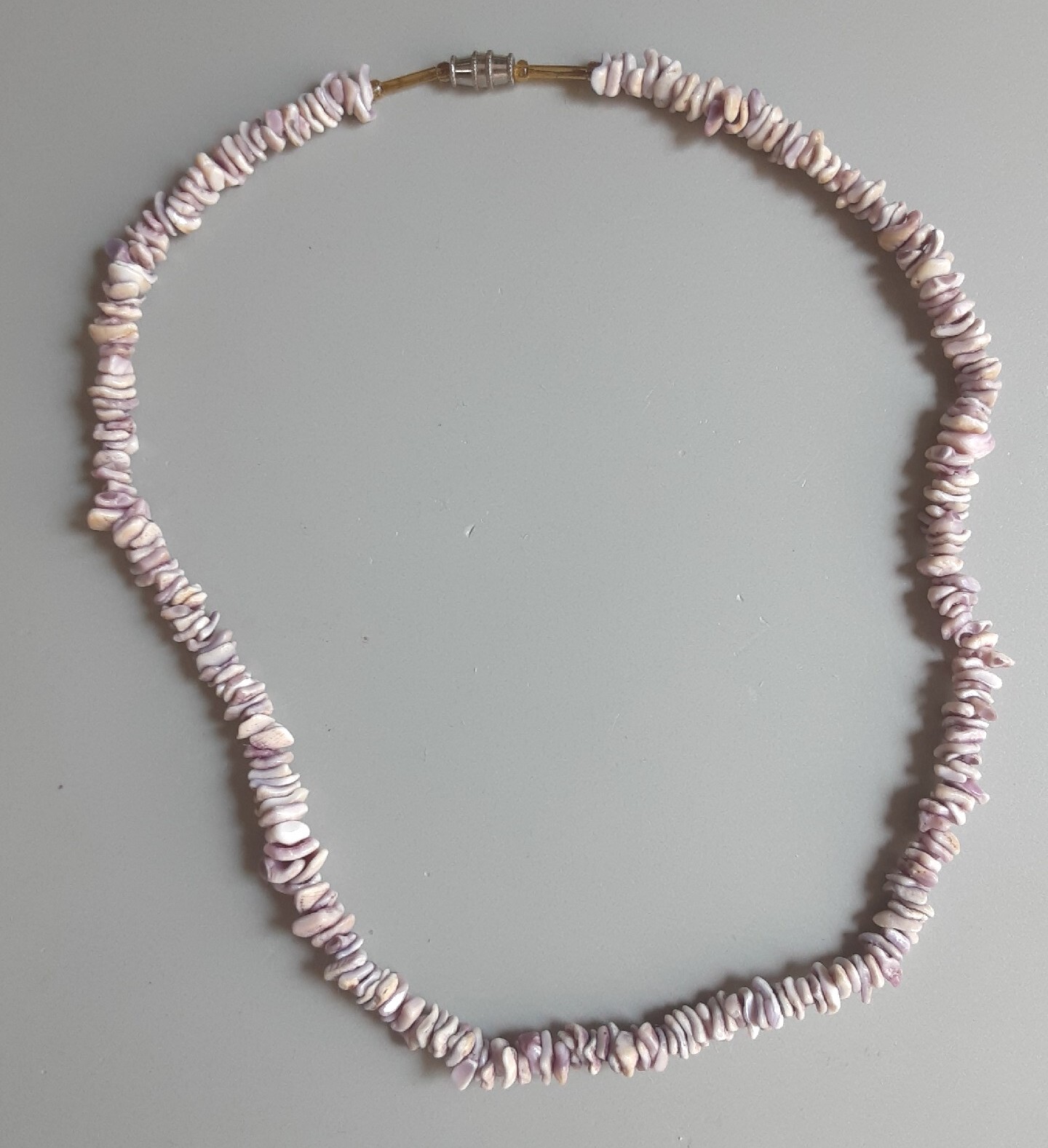 Vintage Purple Shell Necklace Choker 7 Mm 17.5 Inch