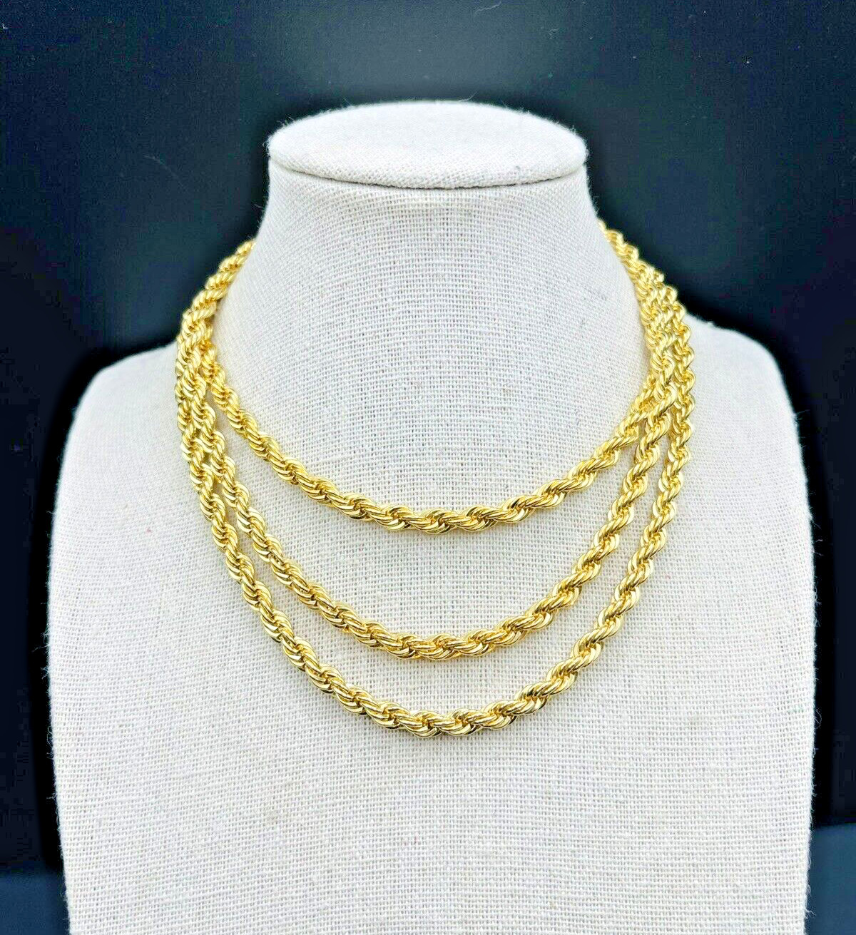 Vintage Gold Tone Metal Rope Chain Necklace High Quality 41″ Unsigned