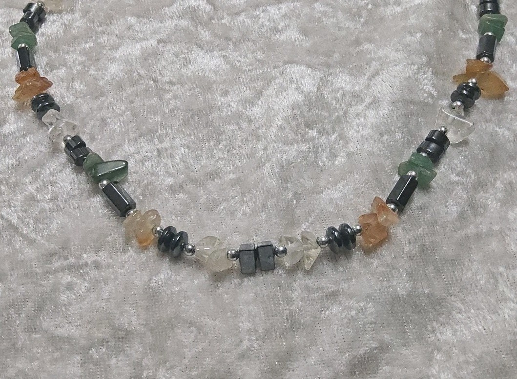 VTG Green Apple Agate Orca Chalcedony Hematite Chip Necklace Barrel Clasp 70’s
