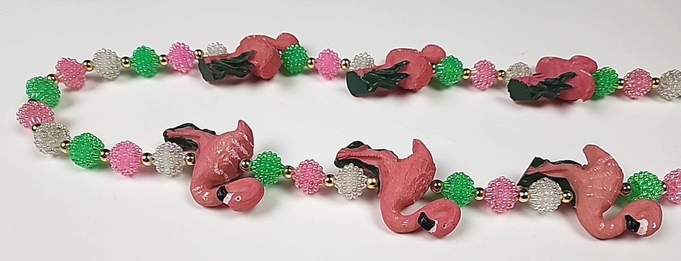 VTG Pastel Resin POPCORN Beaded Flamingo Necklace Pink Green FUN witty Wear