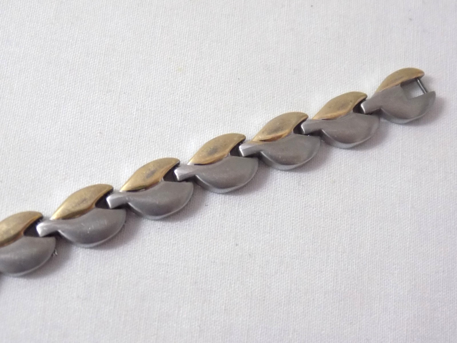 Vintage Titanium Gold Silver Tone Satin Finish Eight Inch Bracelet