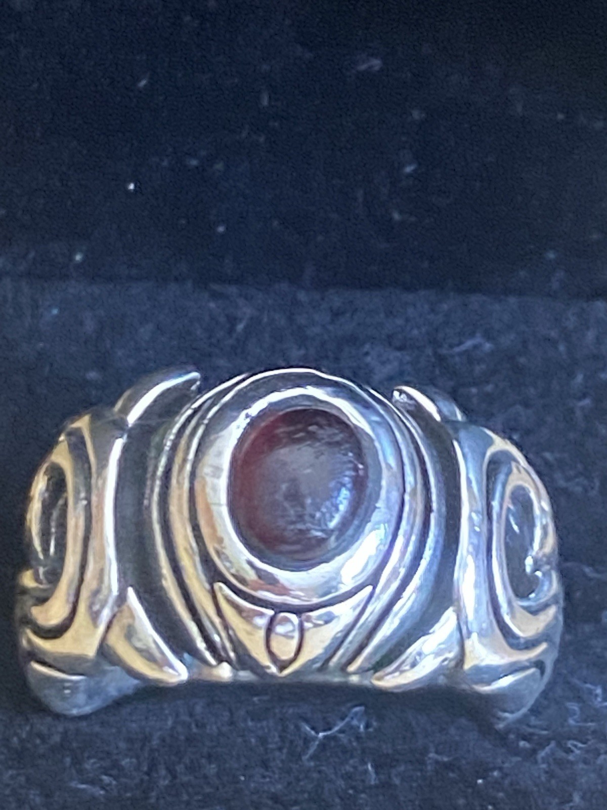Vintage Heavy Sterling Silver Ring 18 DWT Deep Red Garnet Cabochon Stone