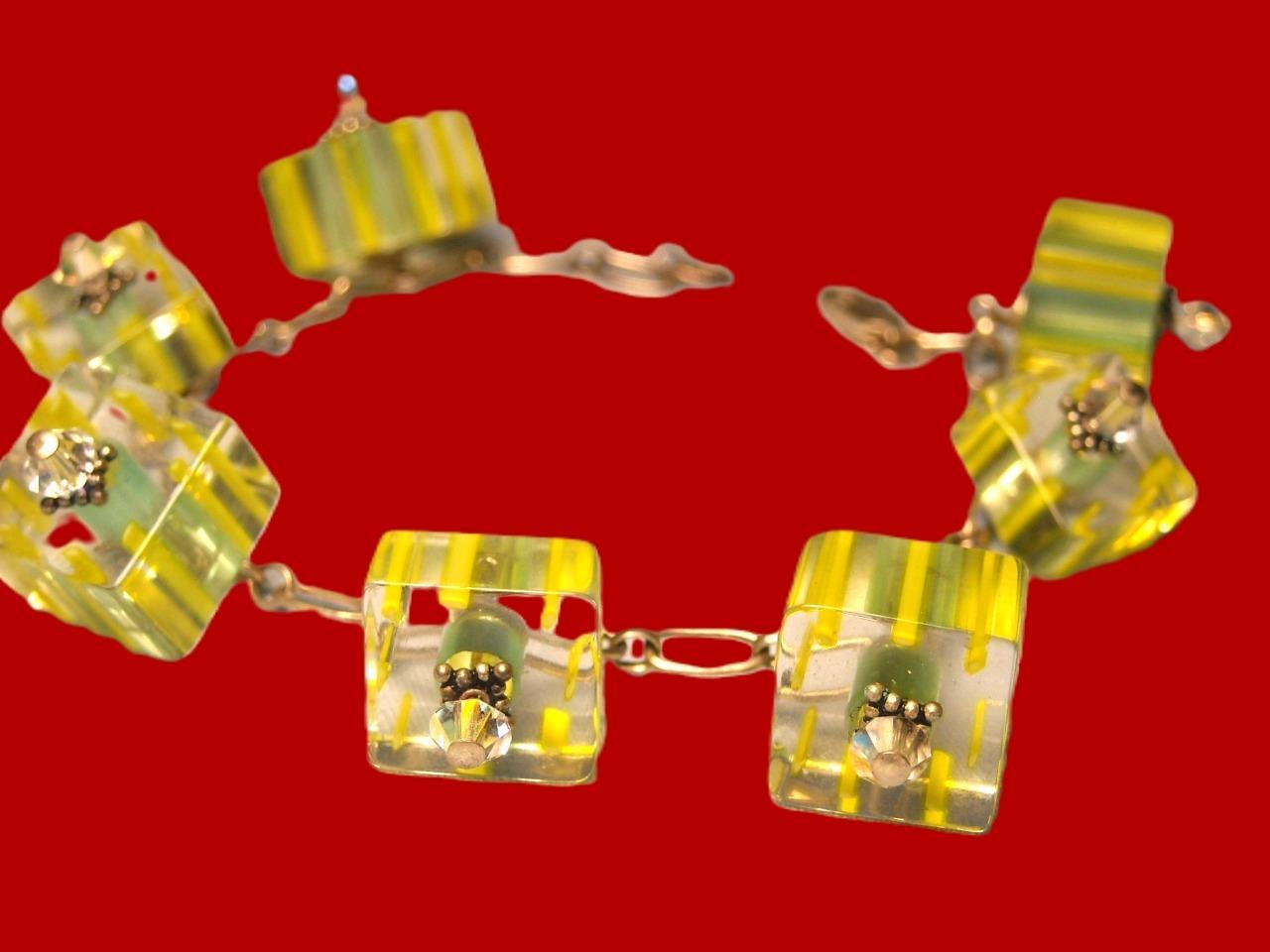 Lime Green Lucite Bracelet Cubes with AB Stones On A Silver Tone Chain Vintage