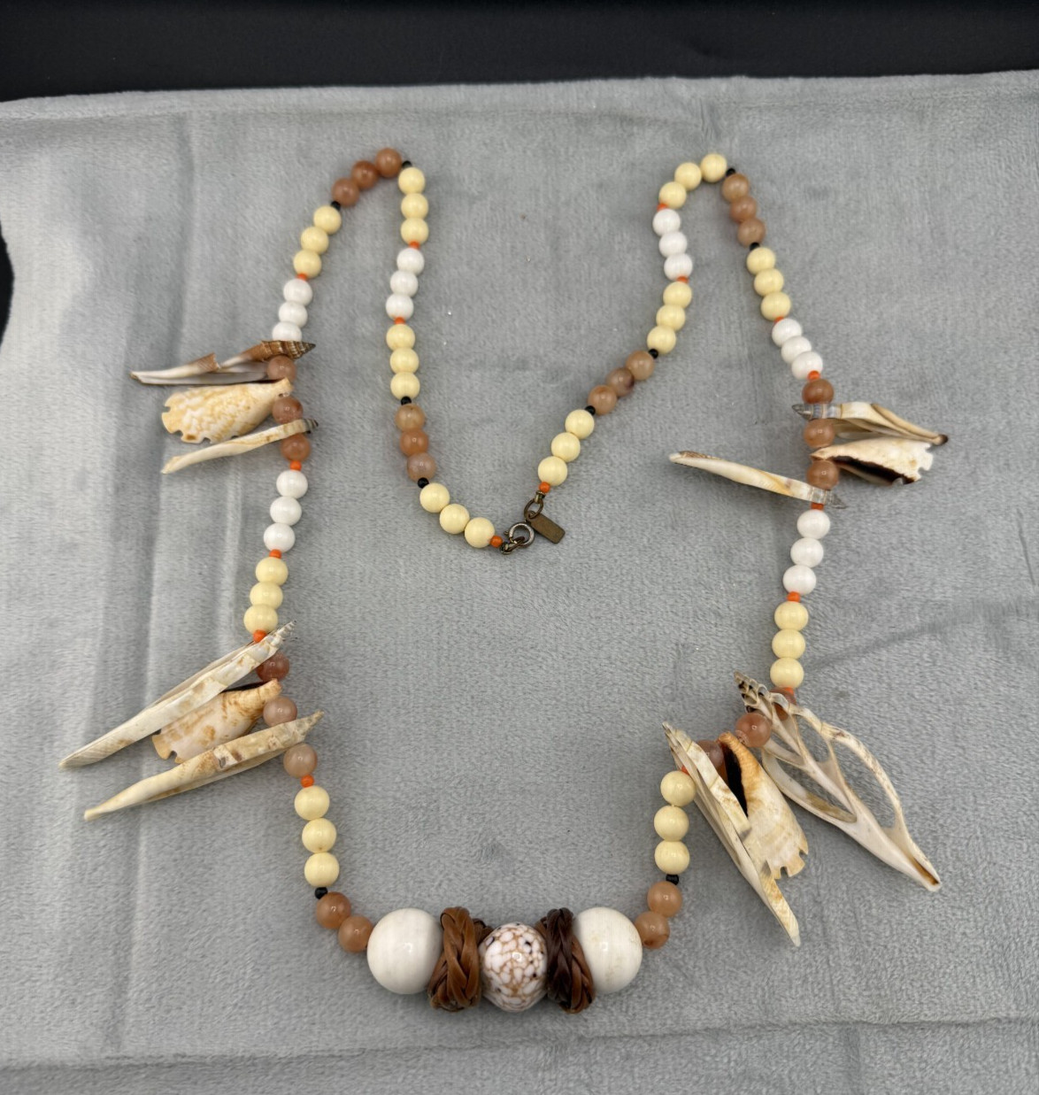 Vintage Kenneth Lane Necklace Beaded Brown White Shell 32″ Signed