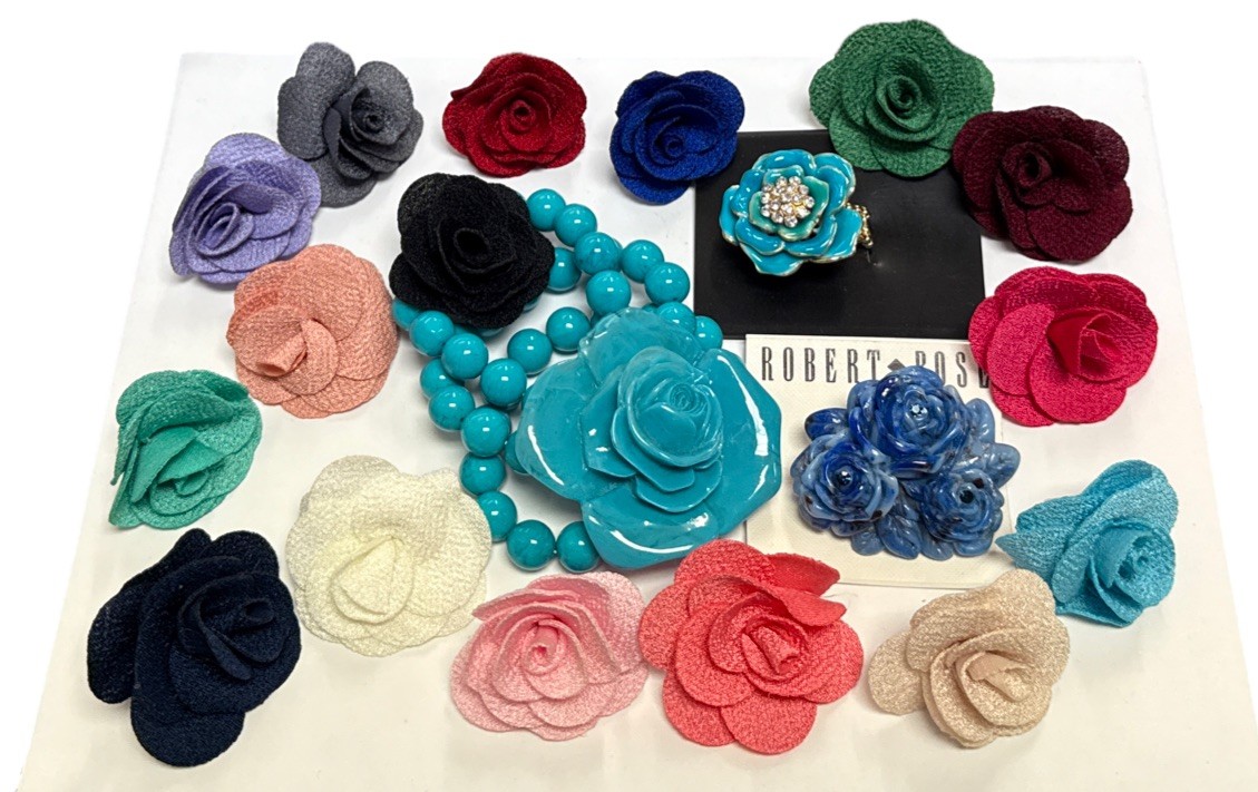ROSE FIGURE JEWELRY LOT CLOTH FLOWER PINS RING BRACELET MULTICOLOR LOT NEW 19pc