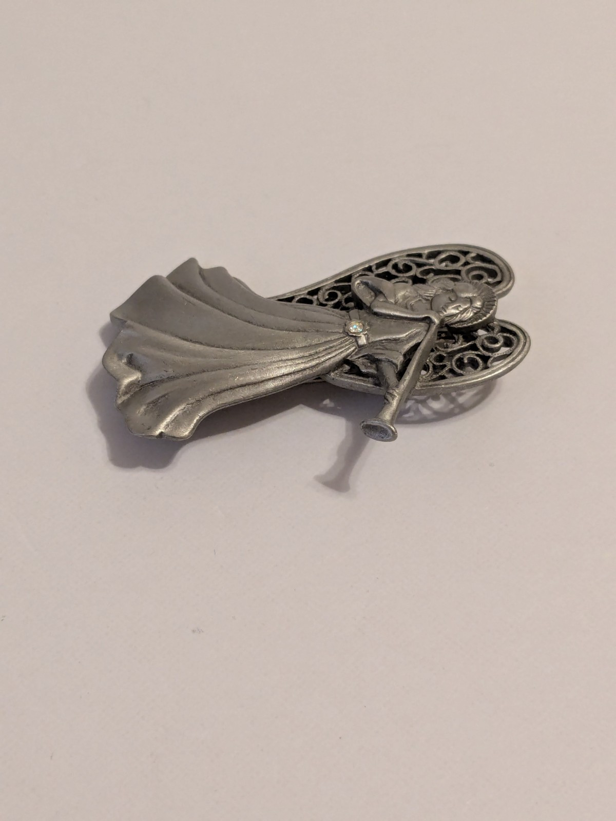 JJ Jonette Vintage Silver Tone Pewter Angel & Horn Brooch With Rhinestone 2.5″.