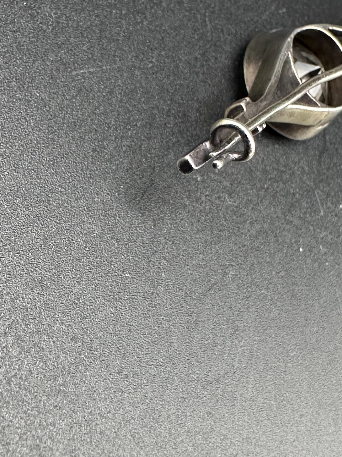 Vintage Russian Sterling Silver Bar Brooch with Clear Faceted Stone – c.1930s