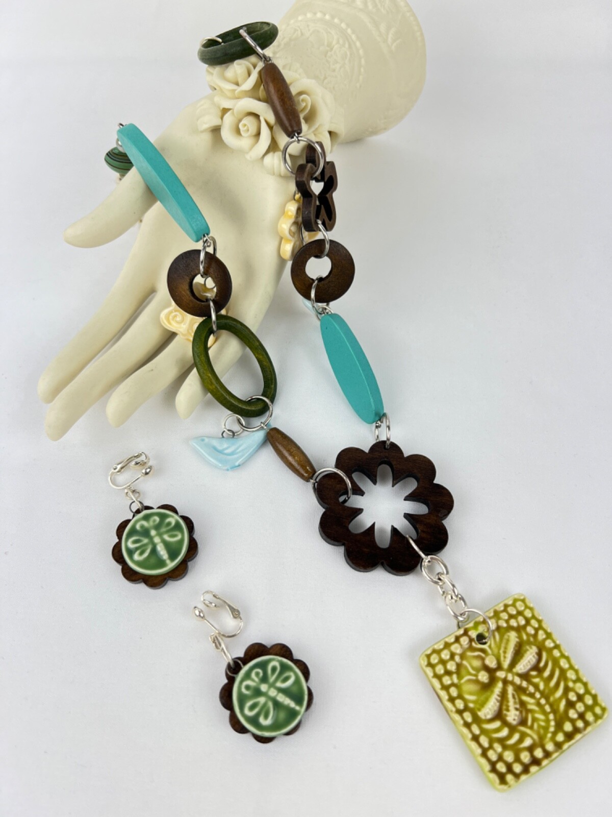 Ceramic & Wood Silver Tone Beads Discs Birds & Dragonfly Necklace & Earring Set