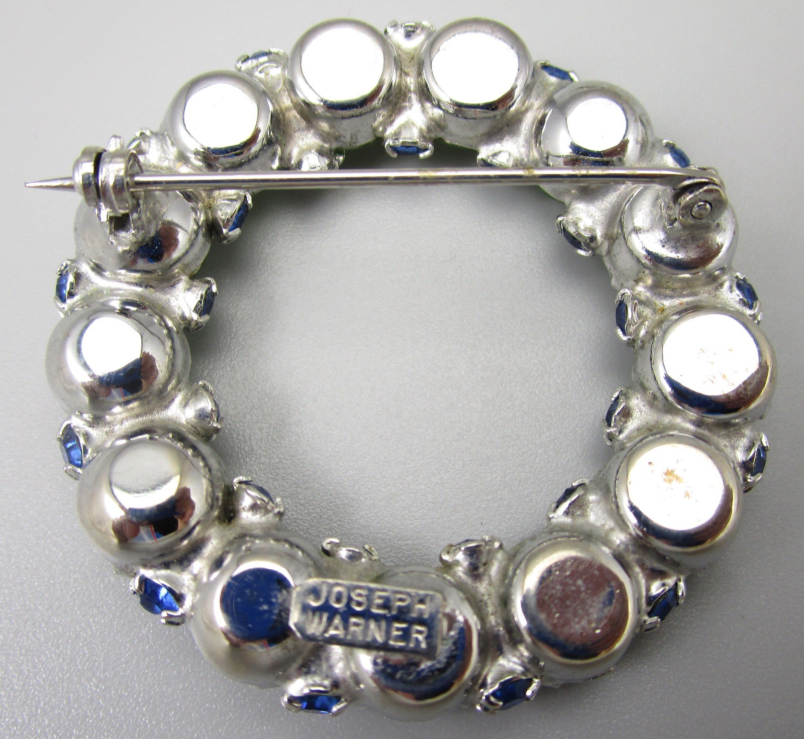 LOVELY 1960’S JOSEPH WARNER GREEN & BLUE RHINESTONE CIRCLE BROOCH & EARRINGS SET