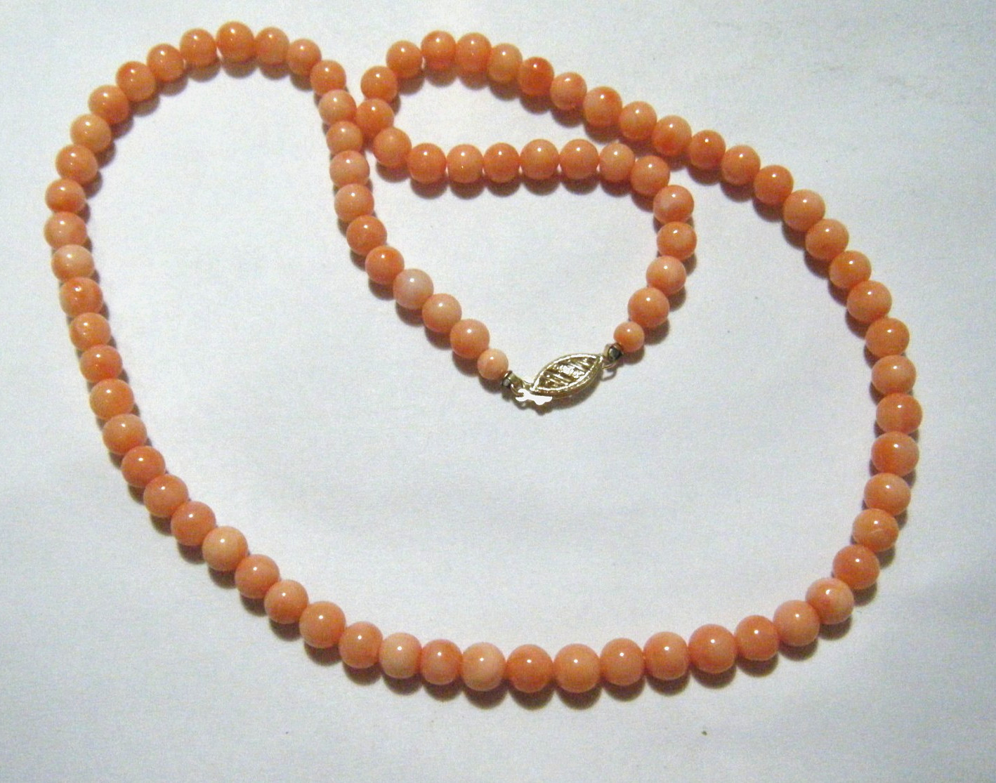 19″ Vintage 5mm Beads Genuine Coral Necklace with 14k Yellow Gold Clasp