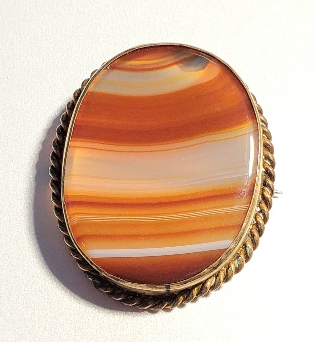 Antique Victorian Pendant / Brooch Banded Agate Twisted Rope Design Gold Filled