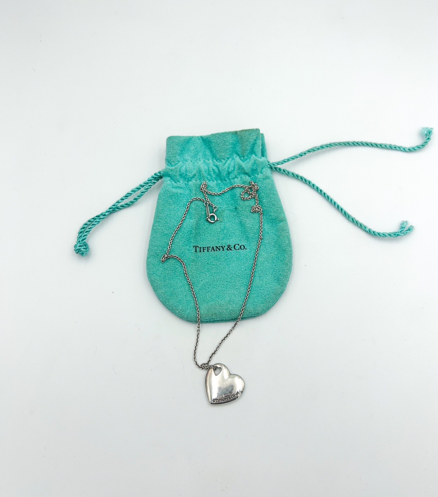 Rare Authentic Tiffany & Co. Vintage Puff Heart Pendant 20 mm Necklace 16″