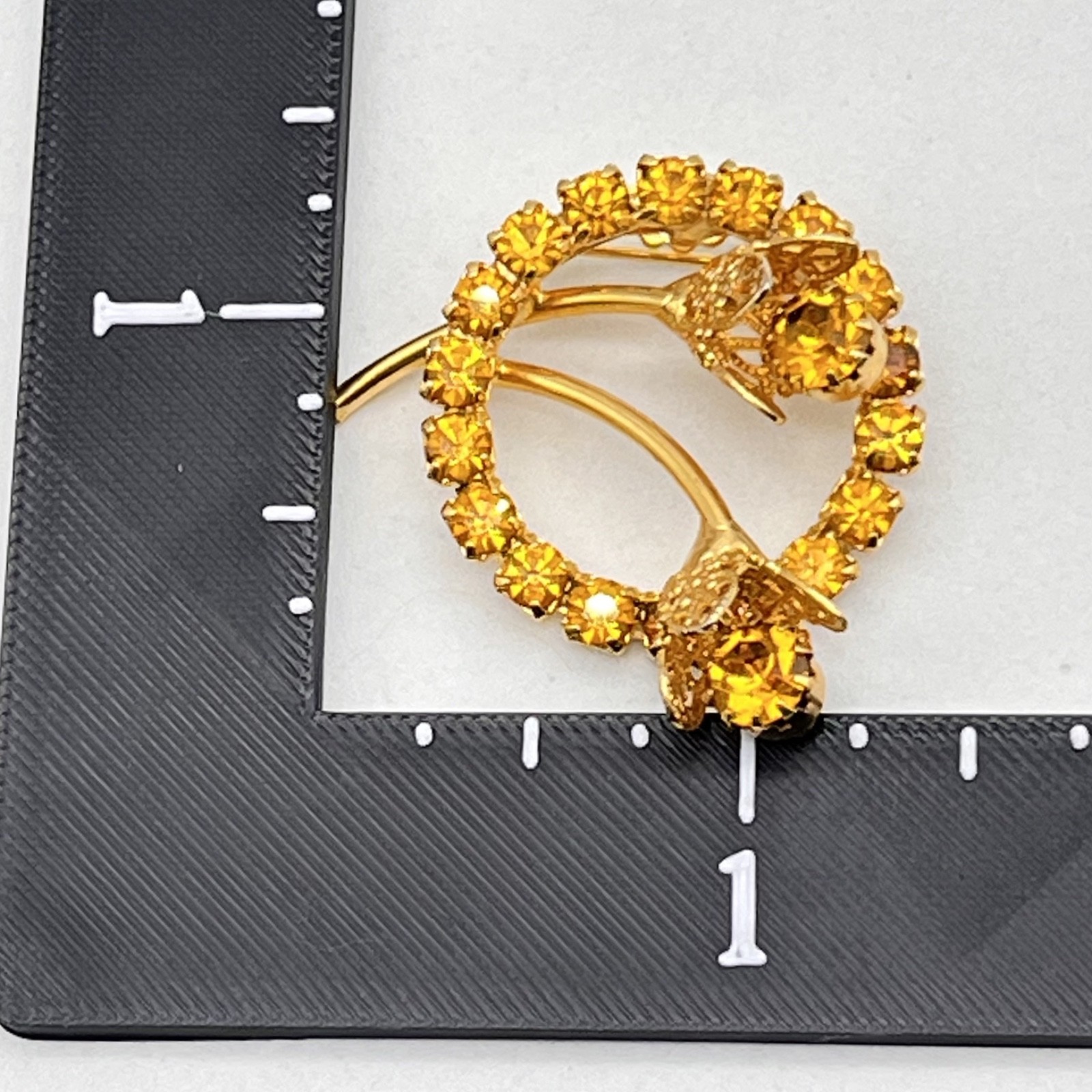Vintage Flower Brooch Yellow Rhinestones Gold Tone Filigree 1.25″