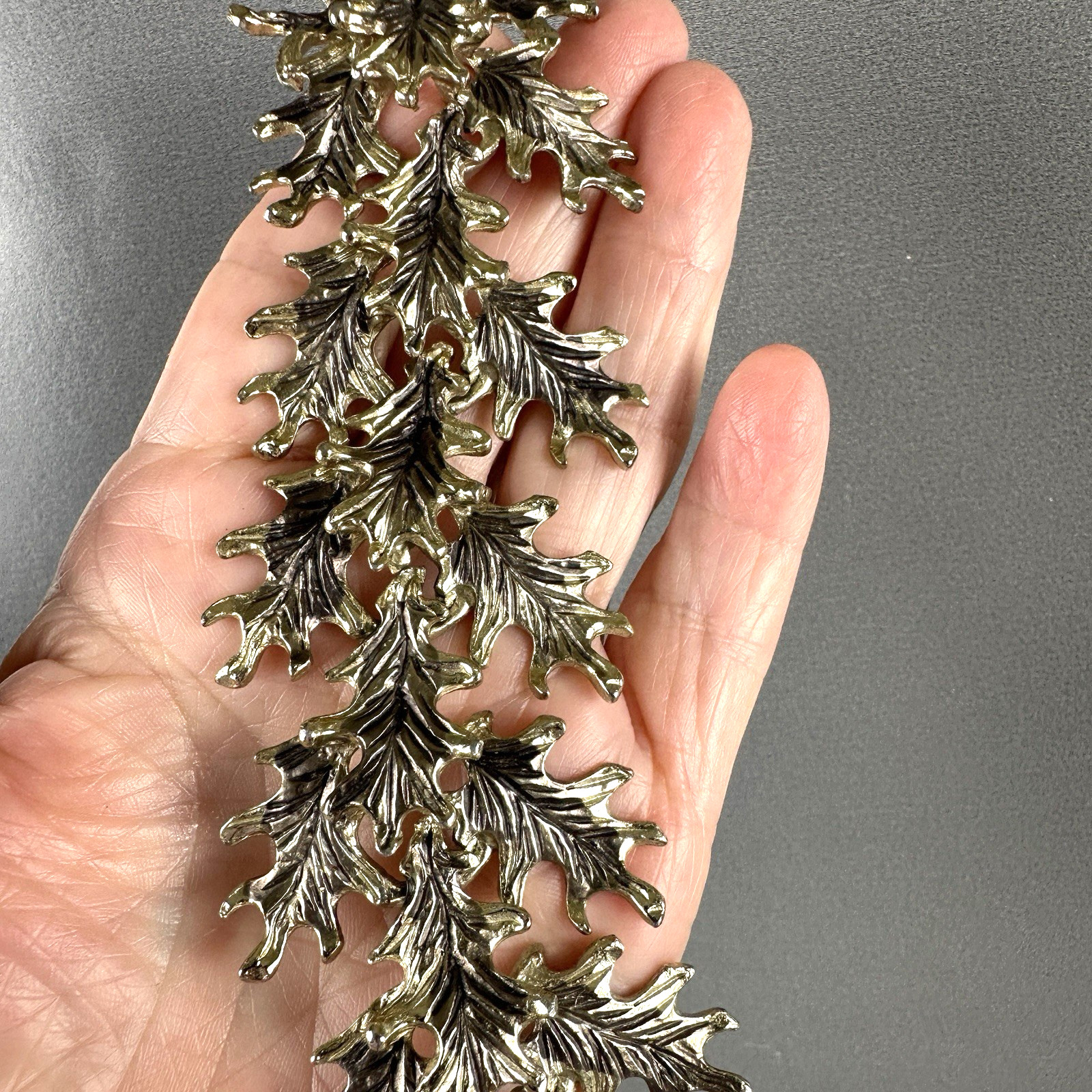Vintage Leaf Bracelet Articulated Nature Gold Tone Botanical 6.5″