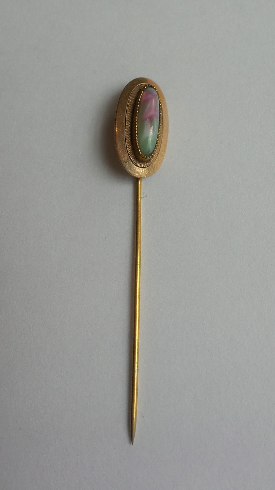Vintage Estate 9 Karat Yellow Gold Stick Pin