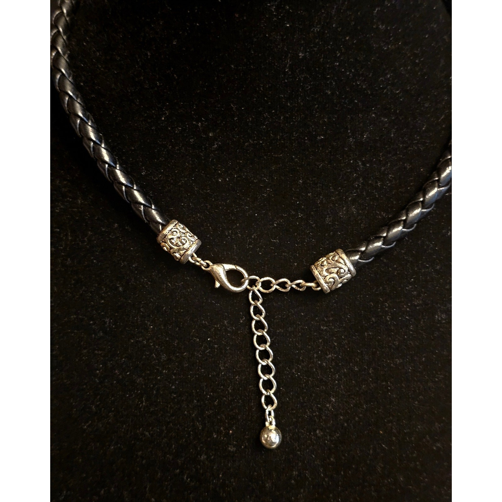 Black Braided Cord Choker Necklace Creamy White Pearls Lobster Claw Silver Tone