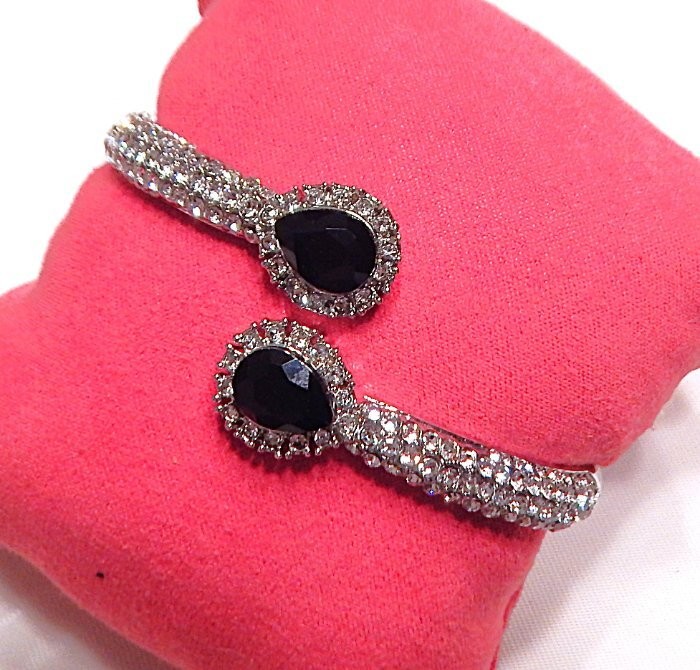 Retro Vintage Pave Rhinestone Bypass Cuff Bracelet MONET NWOT S42