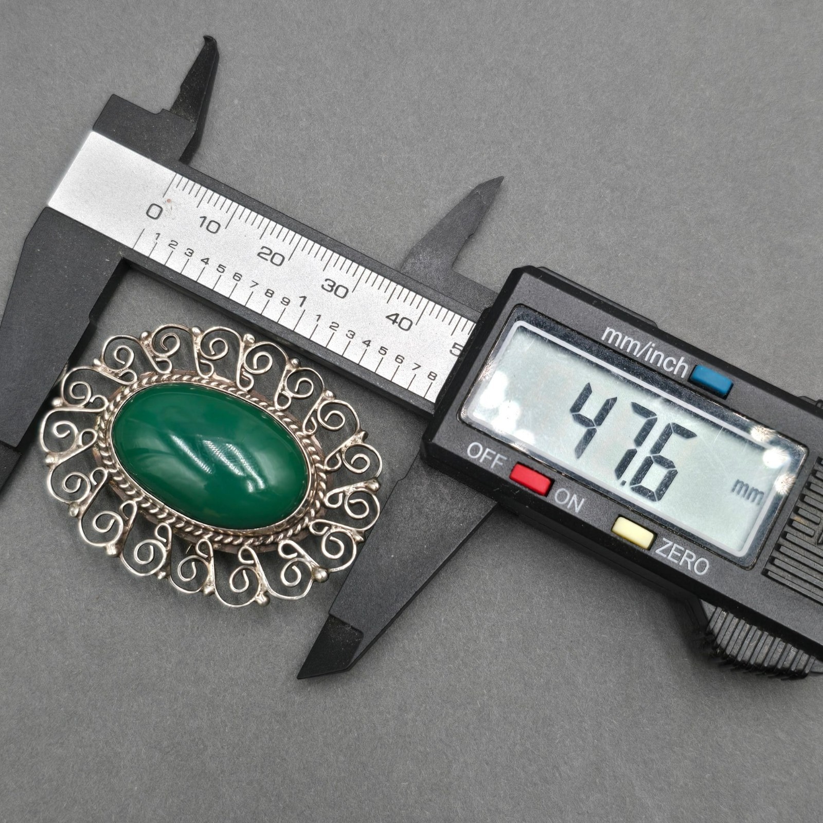 Vintage Mexican Sterling Silver Brooch Green Onyx Pendant 925 Filigree Statement