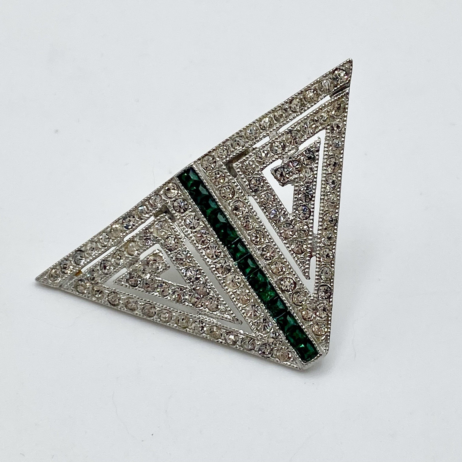 Art Deco Emerald Green Rhinestone Triangle Fur Clip / Dress Clip Brooch 1930s