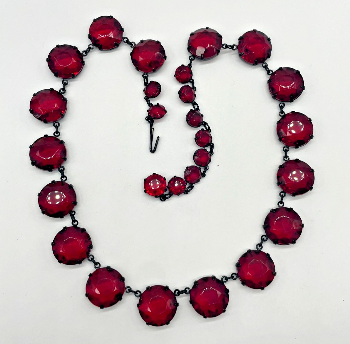VTG Art Deco Japanned Ruby Red Riviere Collar Necklace