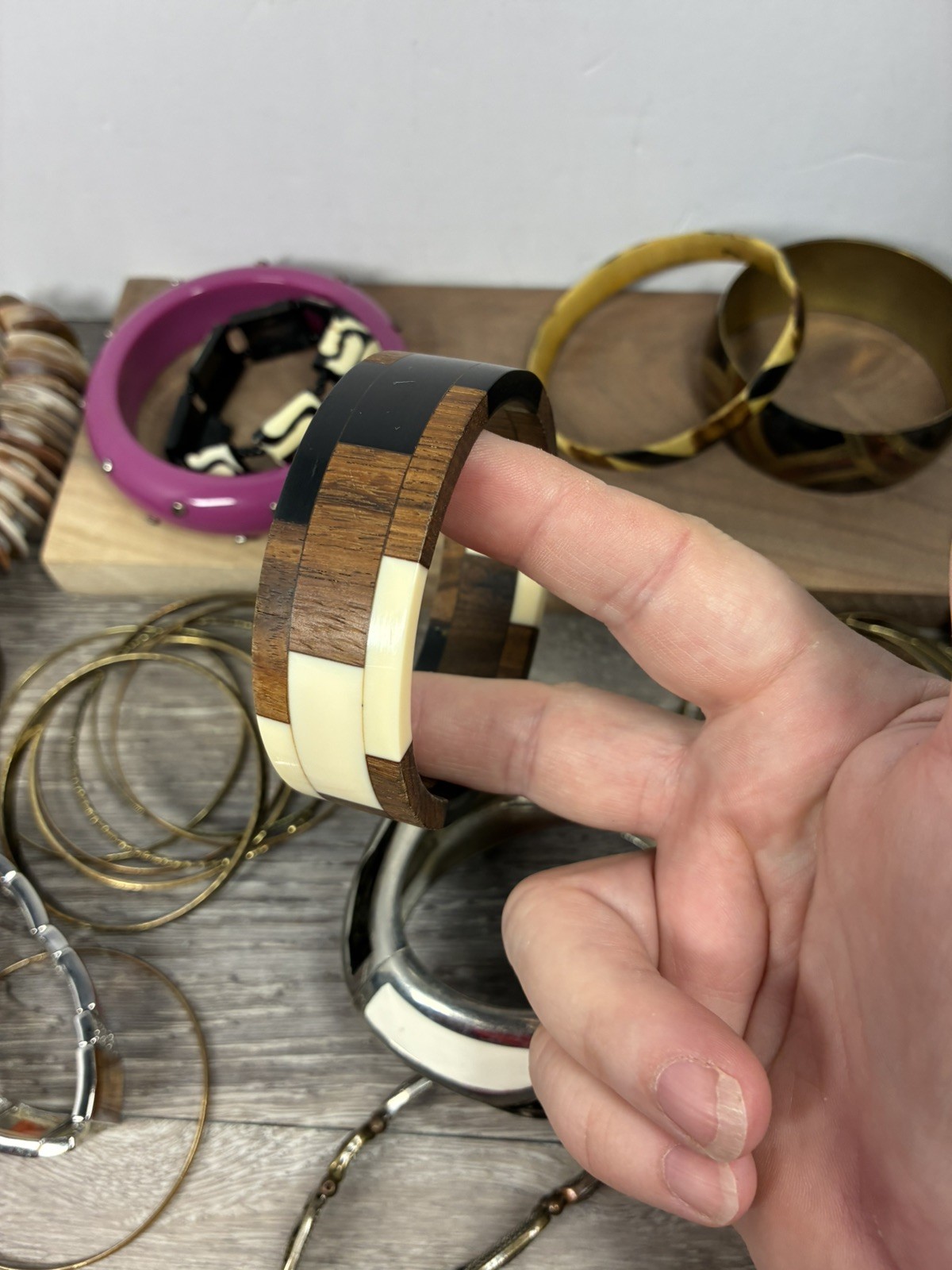 Mixed vintage Jewelry bracelets Lot Stone Wood Metal Resin Boho 80s