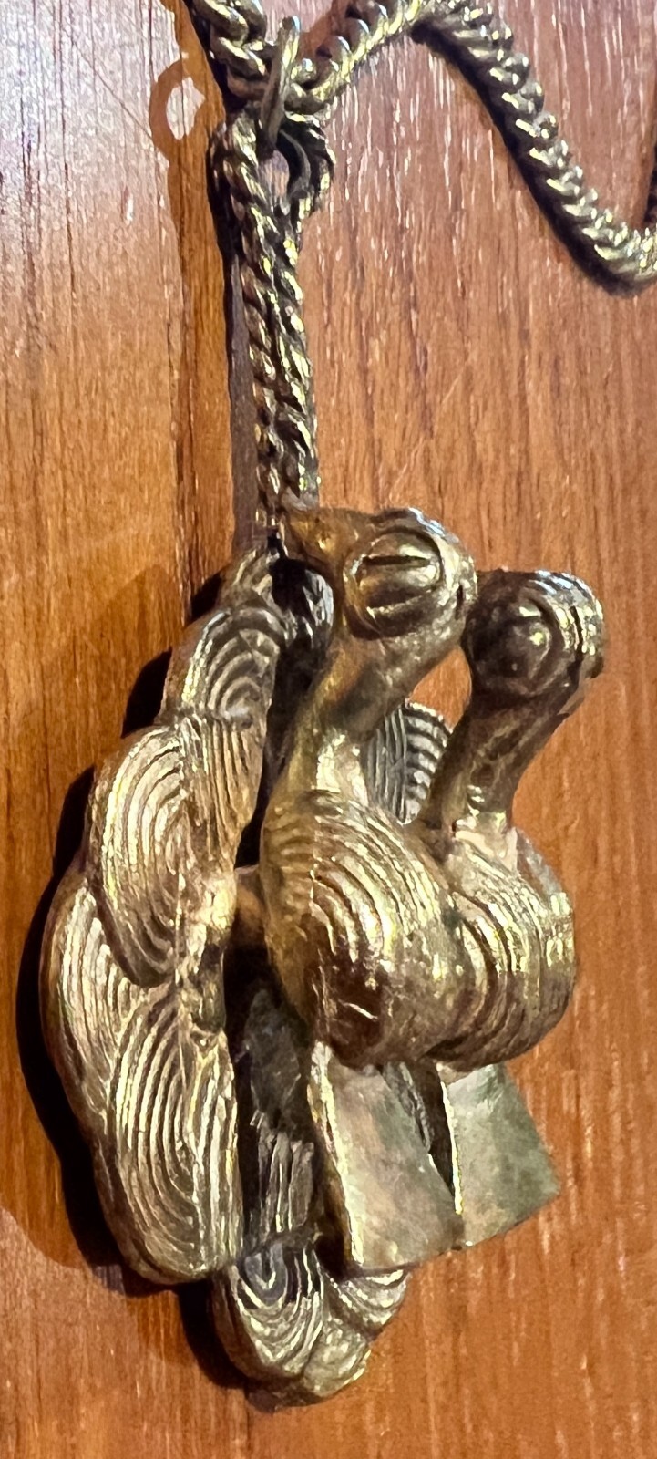 Vintage Pecking Birds Pendant Necklace With Chain Alva Museum Replica Studios
