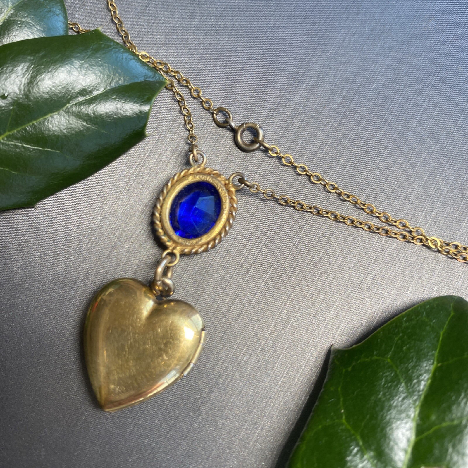 Vintage Photo Locket Pendant Heart Estate Jewelry Pre-Owned USN WWII Gold Filled