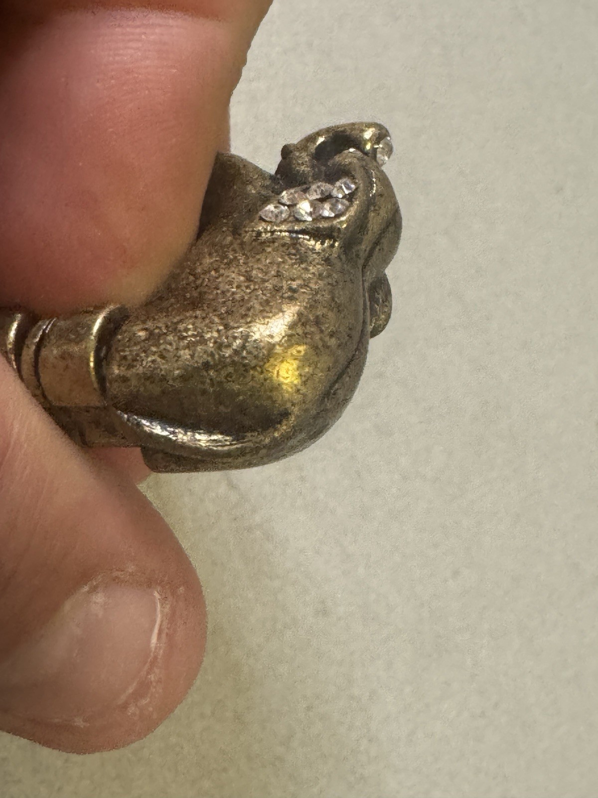 Vintage Gold Color Elephant With Rhinestones Stretch Band Statement Ring