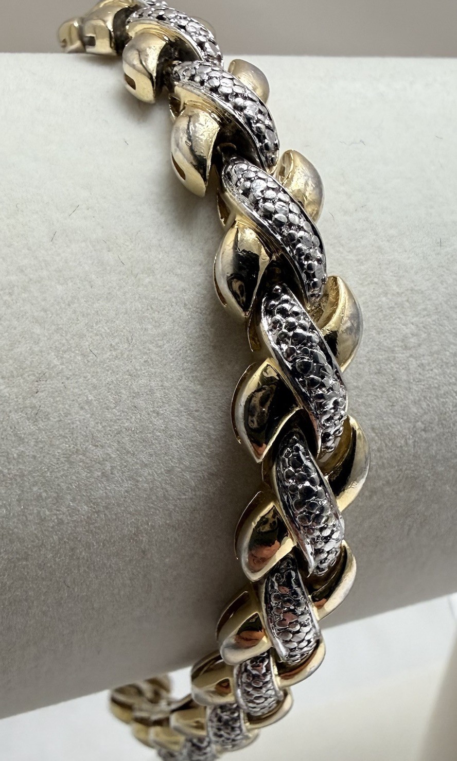 Vintage Substantial 22.5g Sterling Silver 925 Textured X Link Bracelet 7.25″