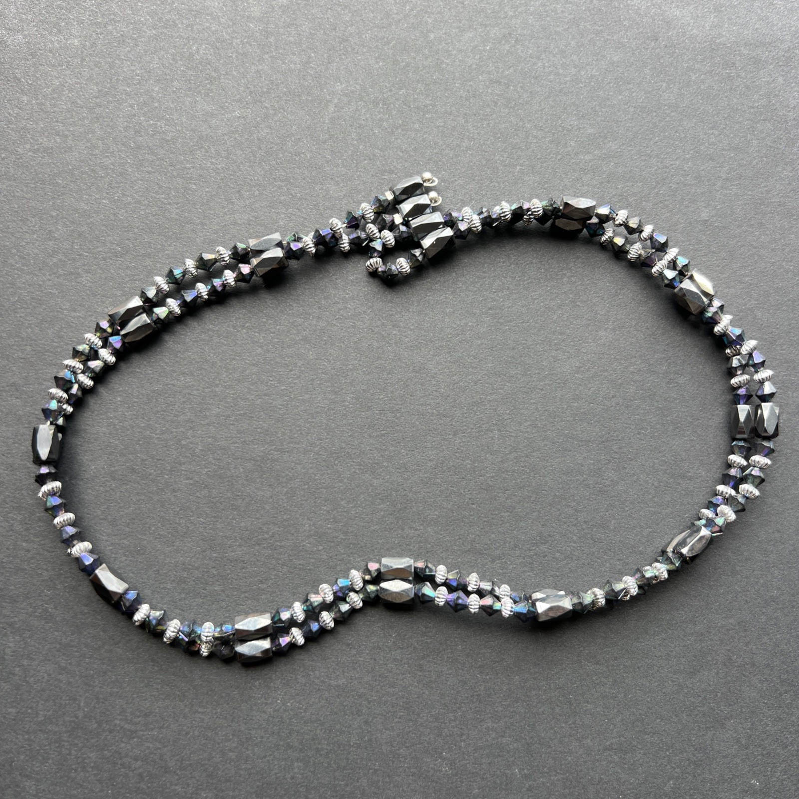 Iridescent Magnetite Wrap Bracelet Purple Blue Silver Tone Vintage Adjustable