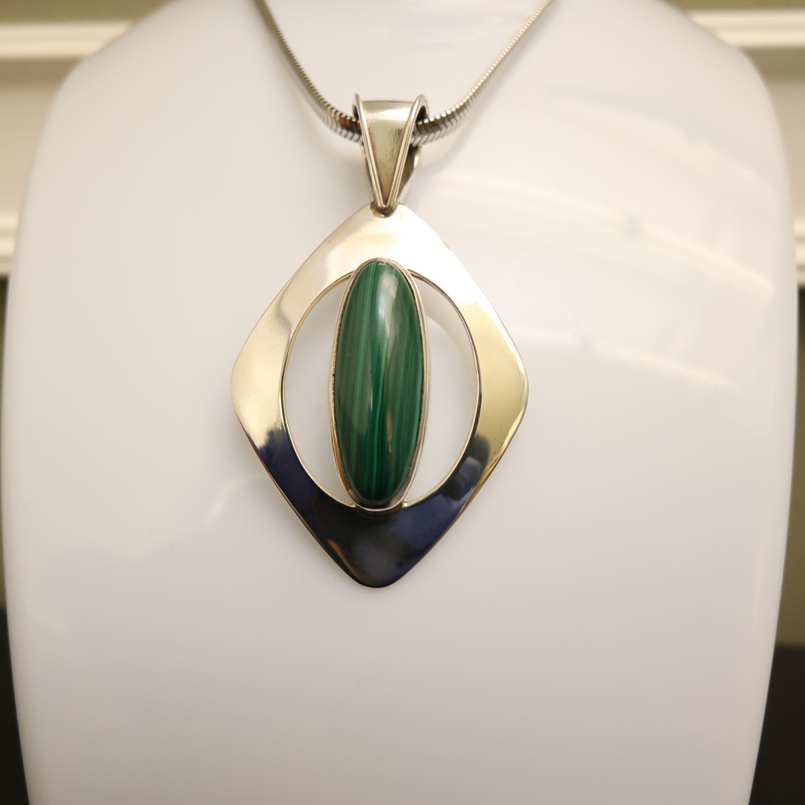 Dominique Dinouart pendant DDD malachite Milor 925 sterling silver omega chain