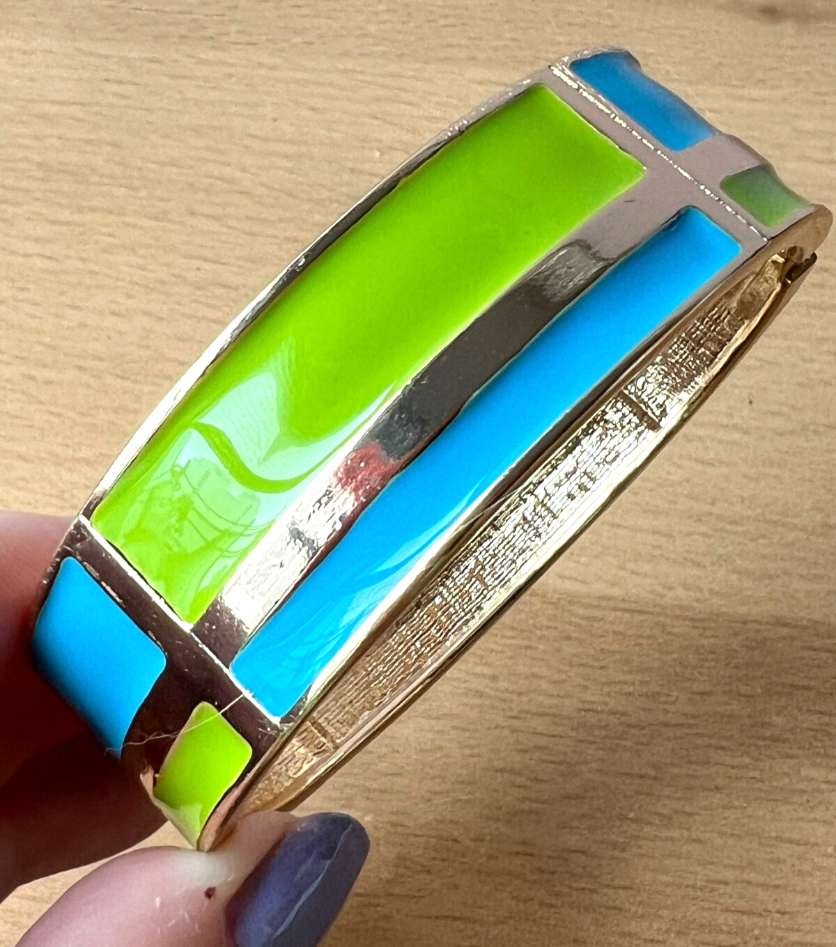 VINTAGE VIVID NEON GREEN & BLUE ENAMEL RHINESTONES HINGED WIDE BANGLE BRACELET