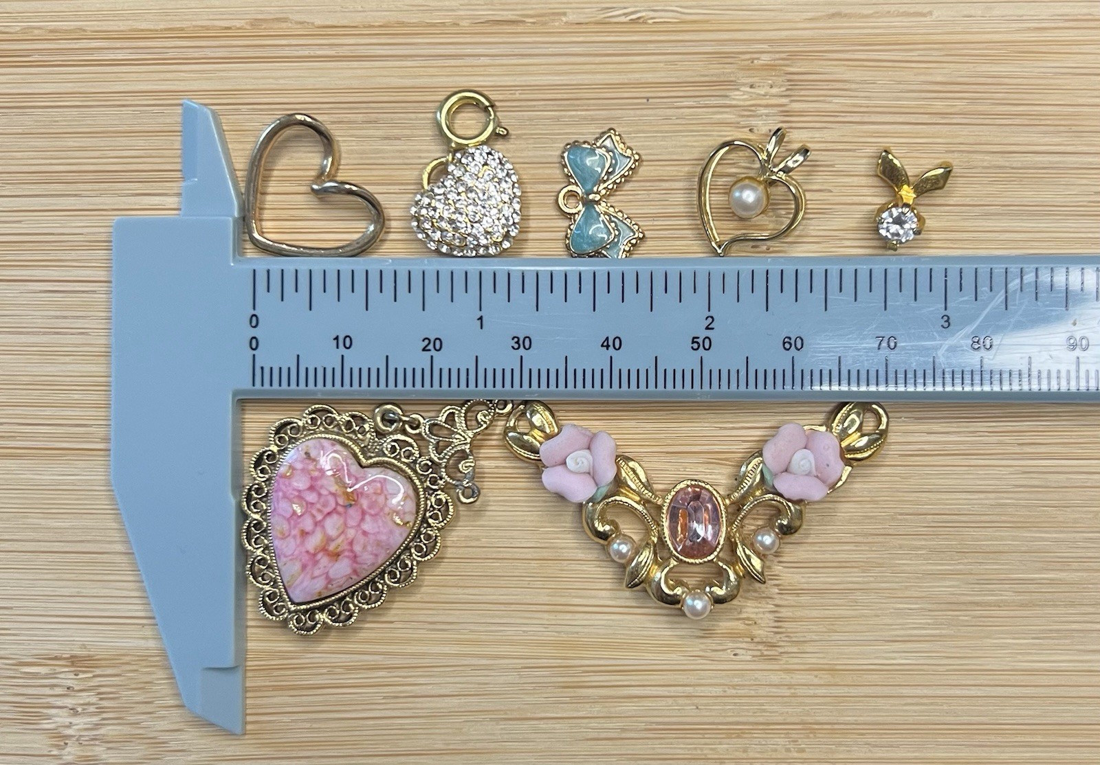 7 Pc Gold Tone Pendant Charm Lot Pink Hearts & Flowers Clear Rhinestones Dainty