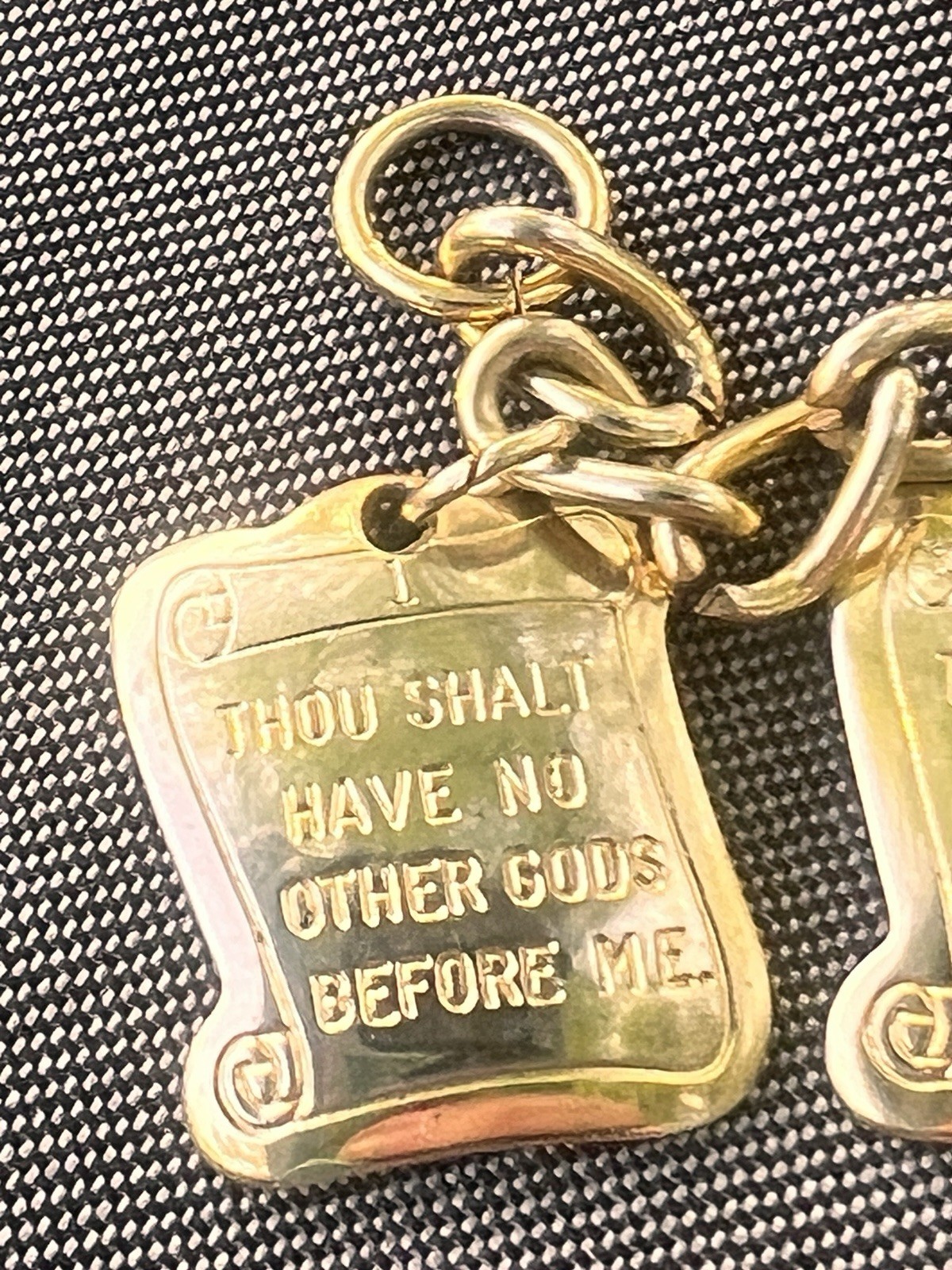 VTG Ten Commandments Charm Bracelet 1950’s Sock- Hop Gold tone Charms W Bible