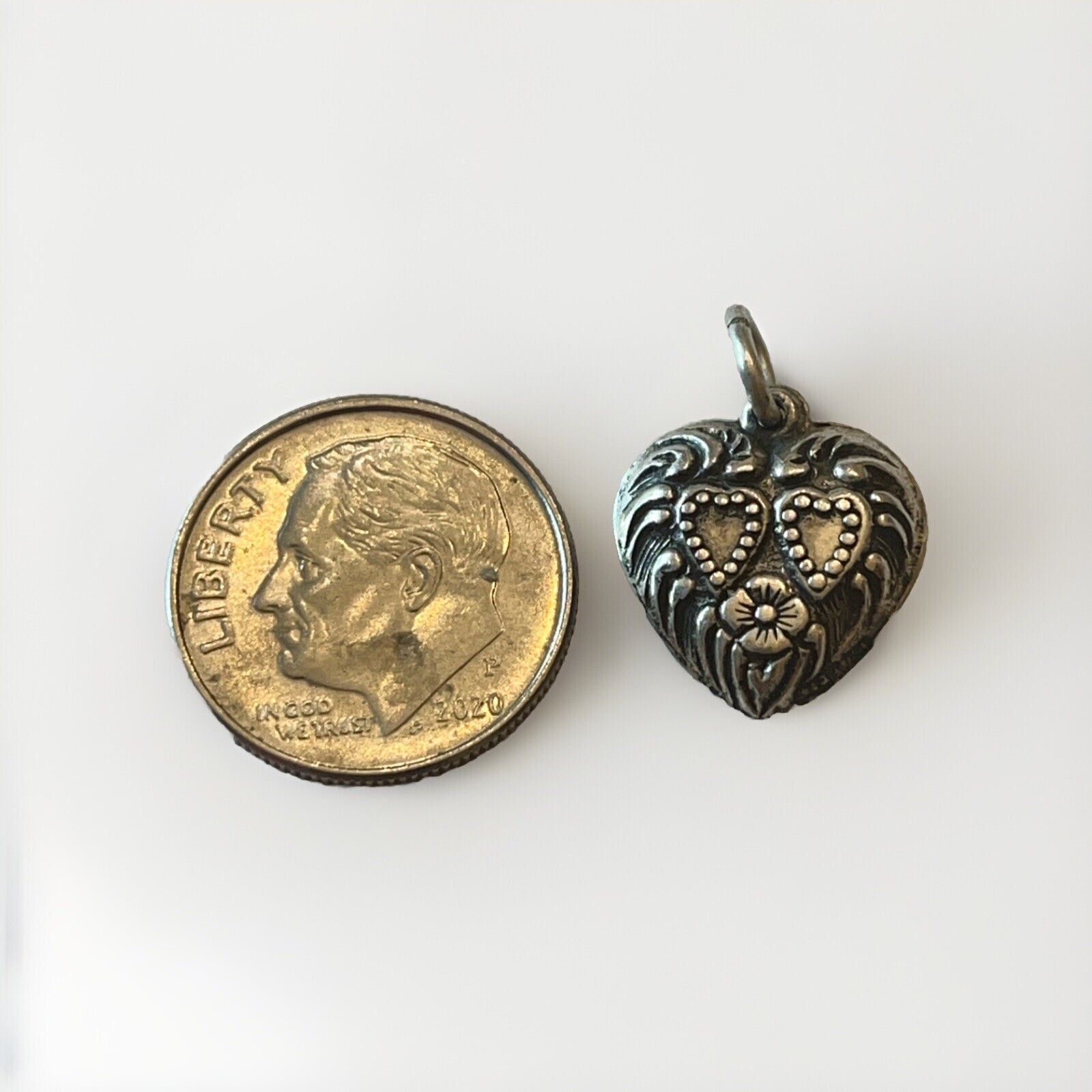 VINTAGE STERLING SILVER PUFFY HEART CHARM – Flowers And Hearts