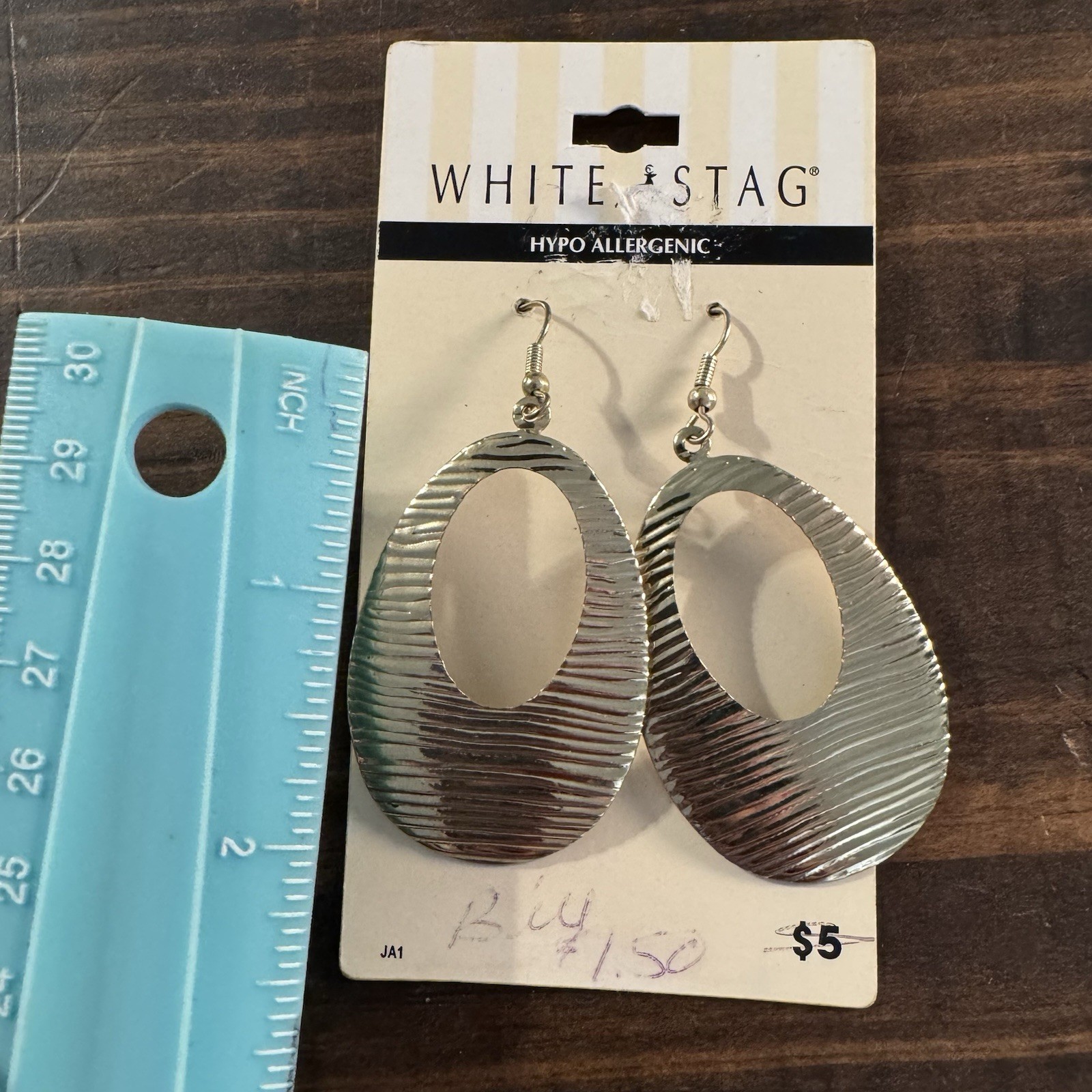 Vintage Open Teardrop Hypoallergenic Earrings White Stag