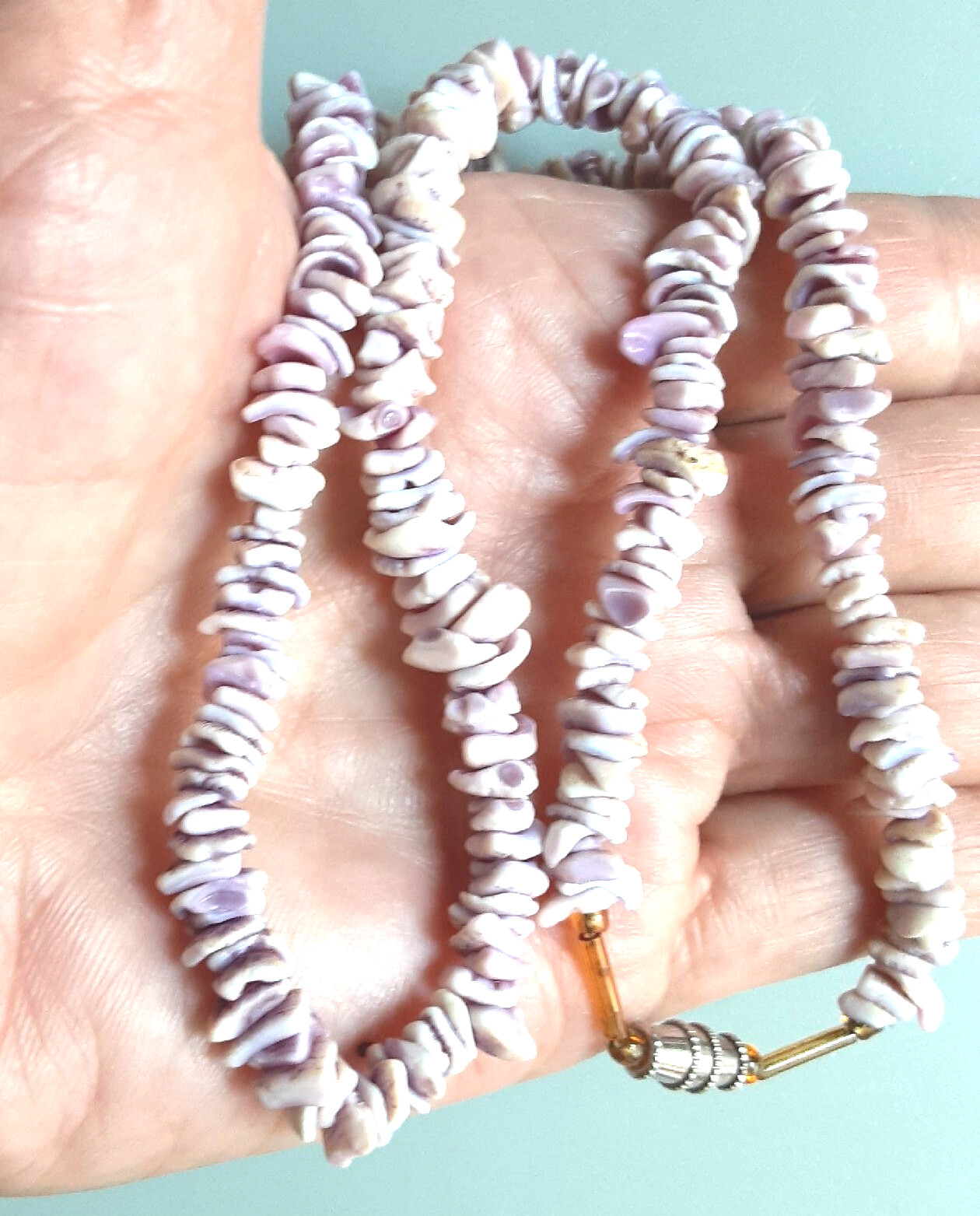 Vintage Purple Shell Necklace Choker 7 Mm 17.5 Inch