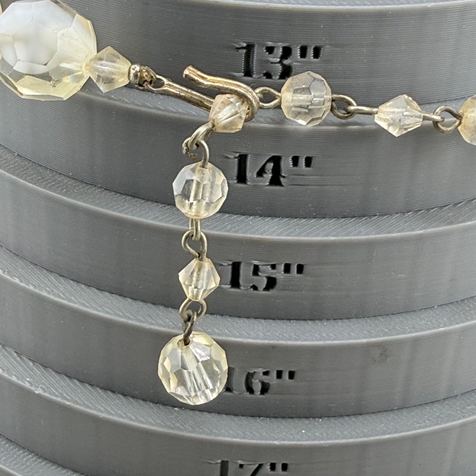 Vintage Faceted Glass Necklace Beaded White Clear Swirl 14”