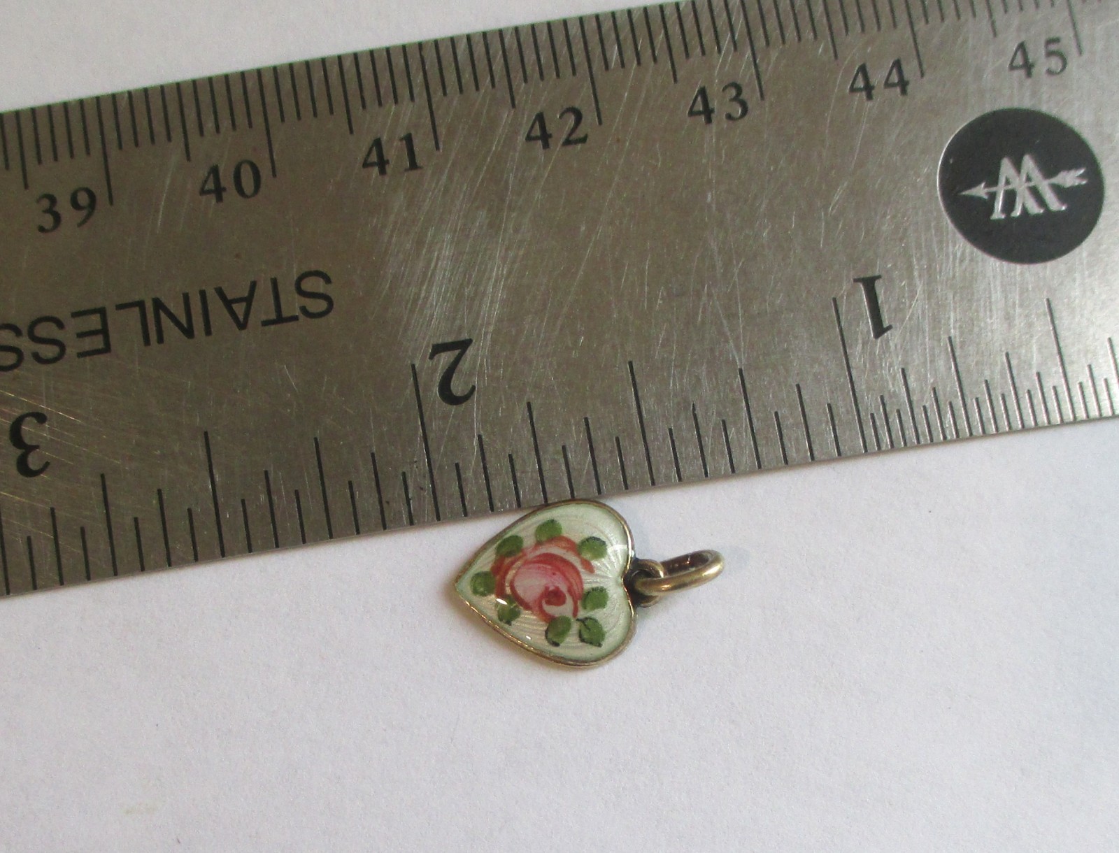 1/2in SMALL VINTAGE STERLING SILVER ENAMEL ROSE FLOWER HEART CHARM Gold Wash