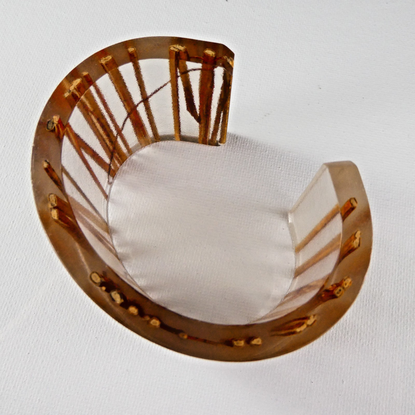 Vintage Lucite Modernist Cuff Bracelet Thick Chunky Brown Linear Inlays NICE!