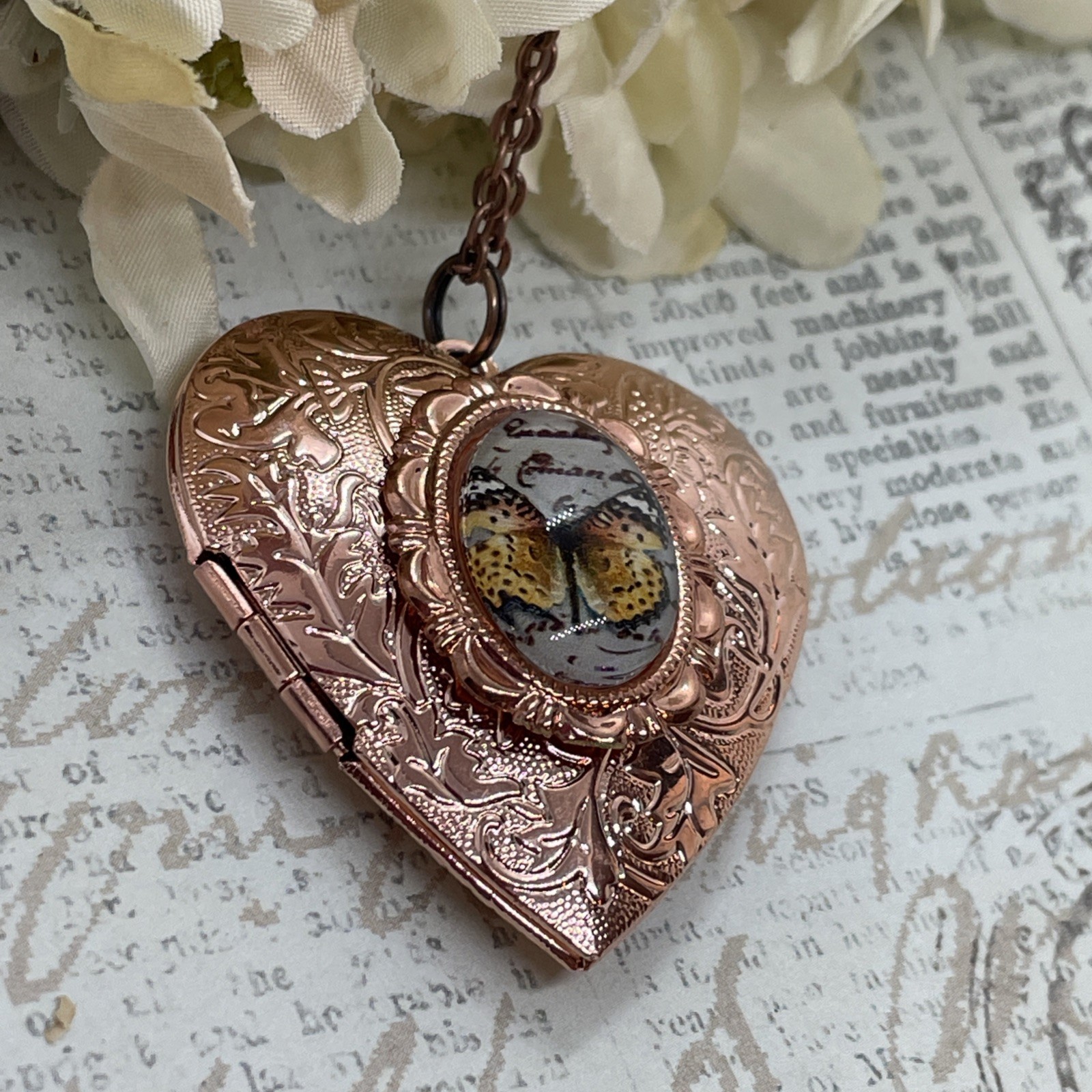 Fancy ROSE Gold Memorial Jewelry Keepsake Photo Locket Necklace Butterfly Urn