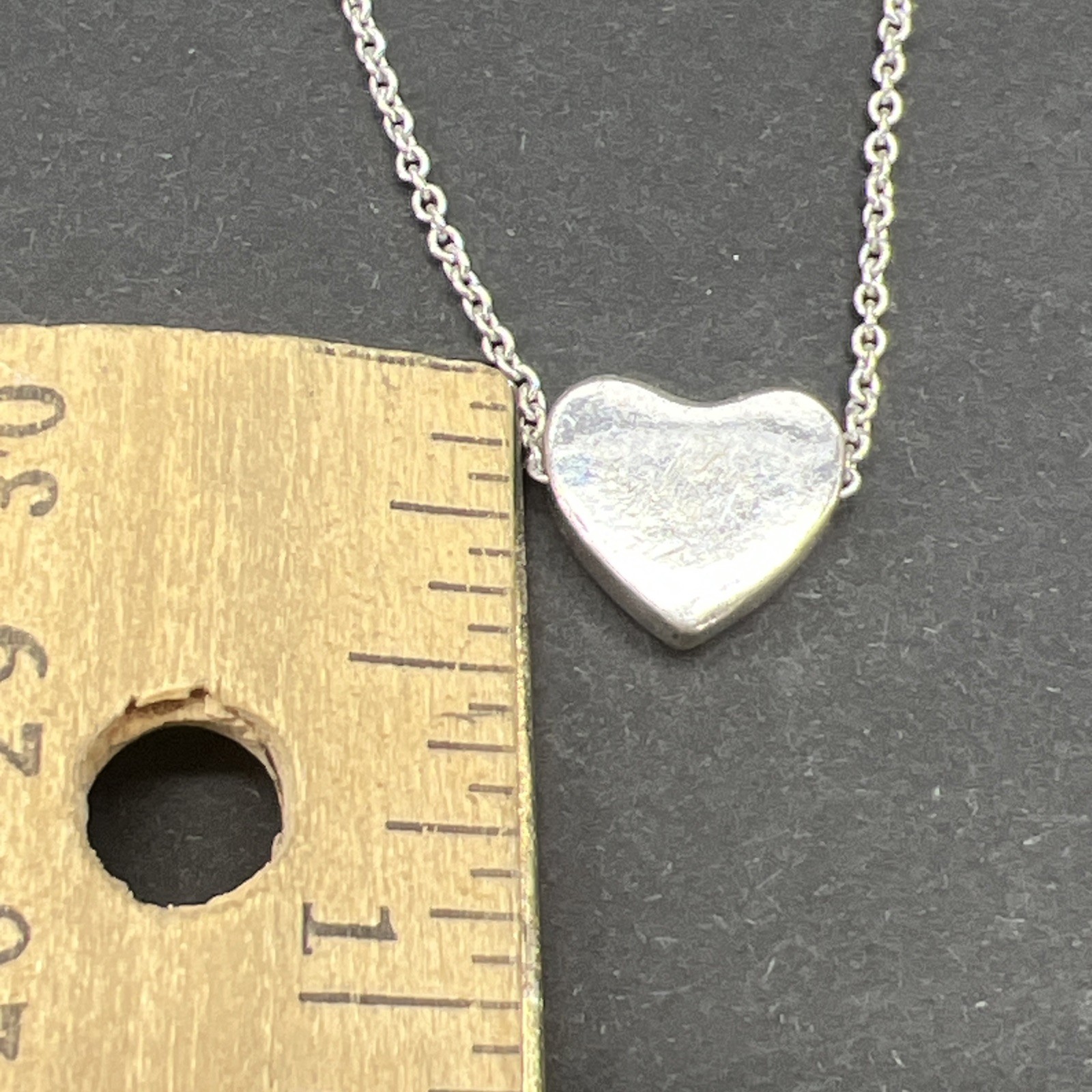 Claire’s MIDDLE SIS Sliding Heart Pendant Necklace Vintage Silver Tone 18”