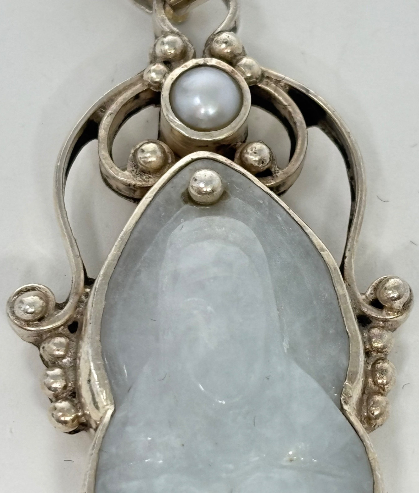 VTG Pendant 925 Silver Scroll Icy White Jadeite Hand-carved Buddha Peridot Pearl