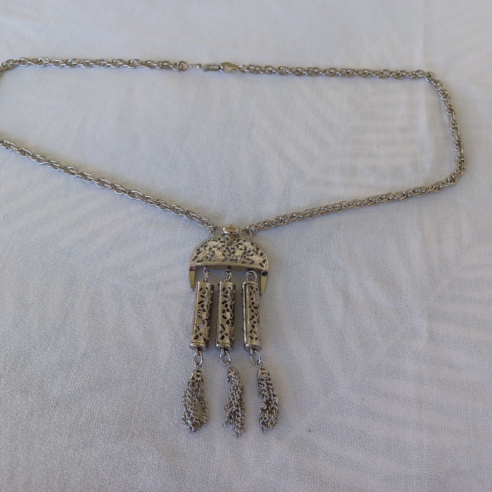 Vintage S/Tone Persian Style Chain Necklace Half Circle Pendant Dangle Tubes