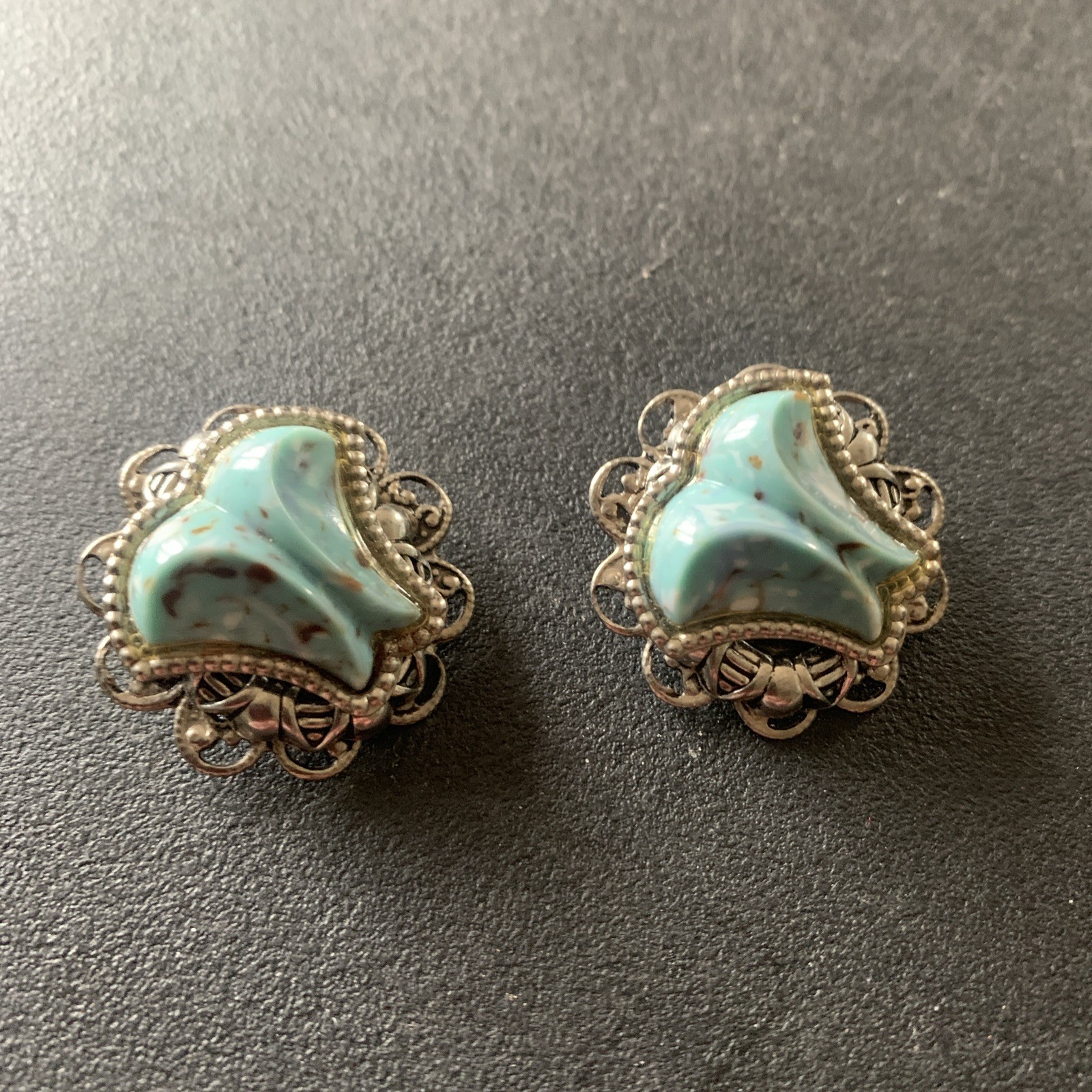 Ac’cent Clip On Earrings