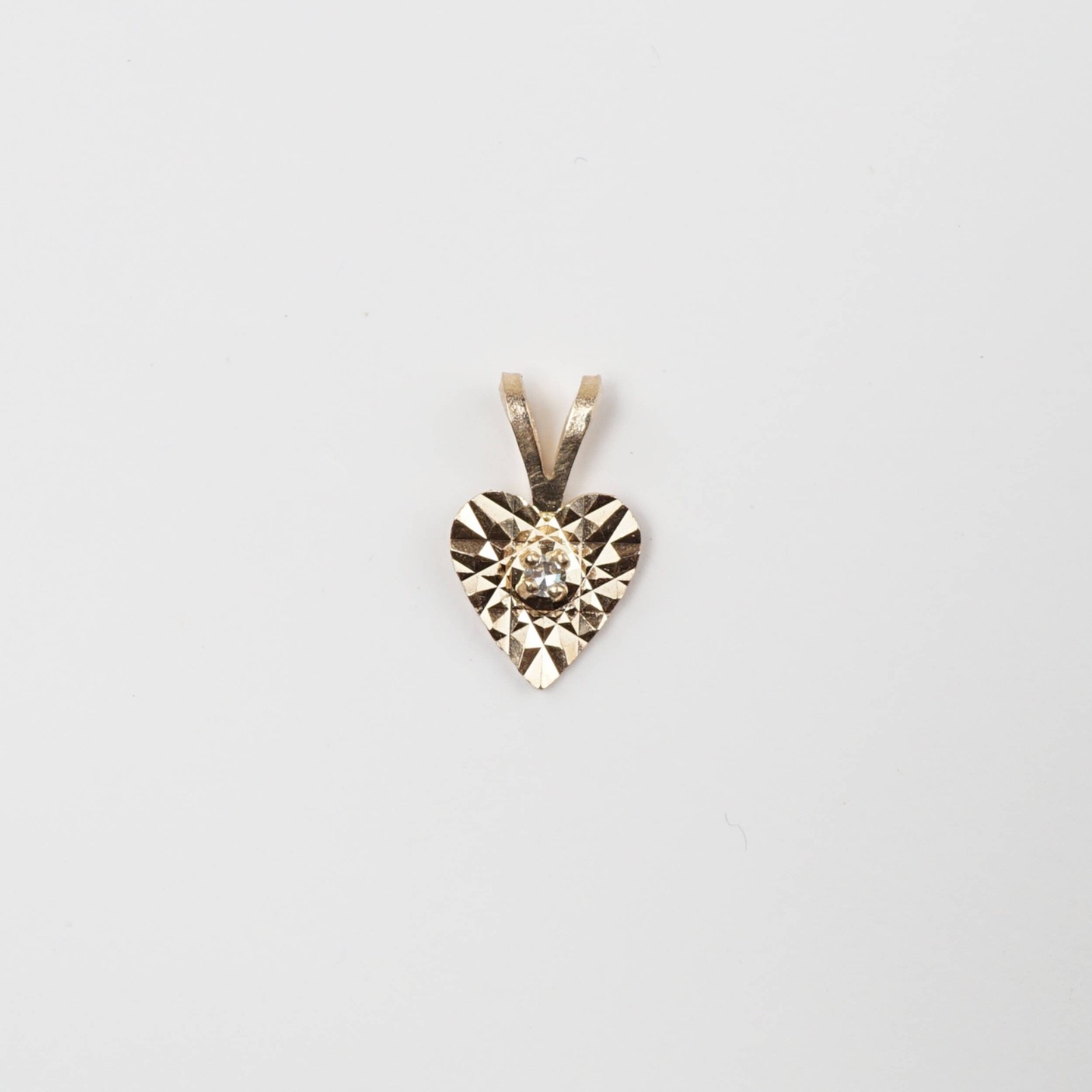 14K Yellow Gold Small Dainty Reflective Heart with Natural Center Diamond