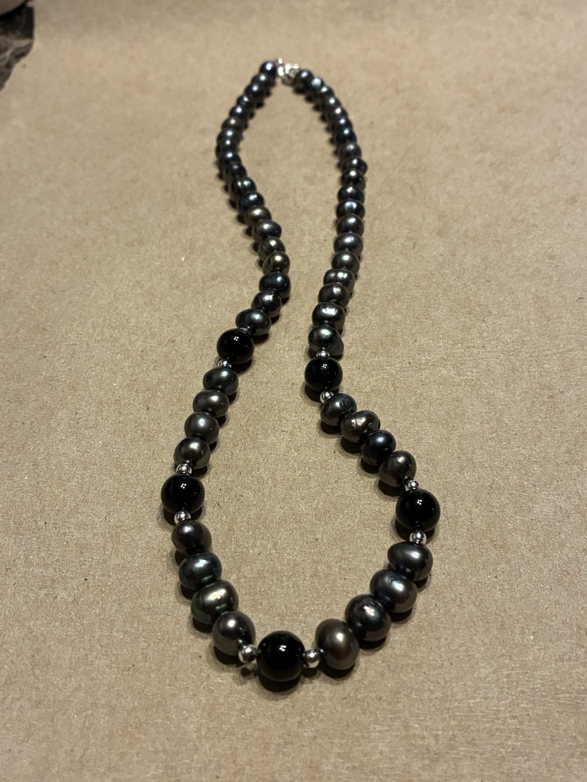 Pearl And Glass Bead Necklace 925 CW 18″