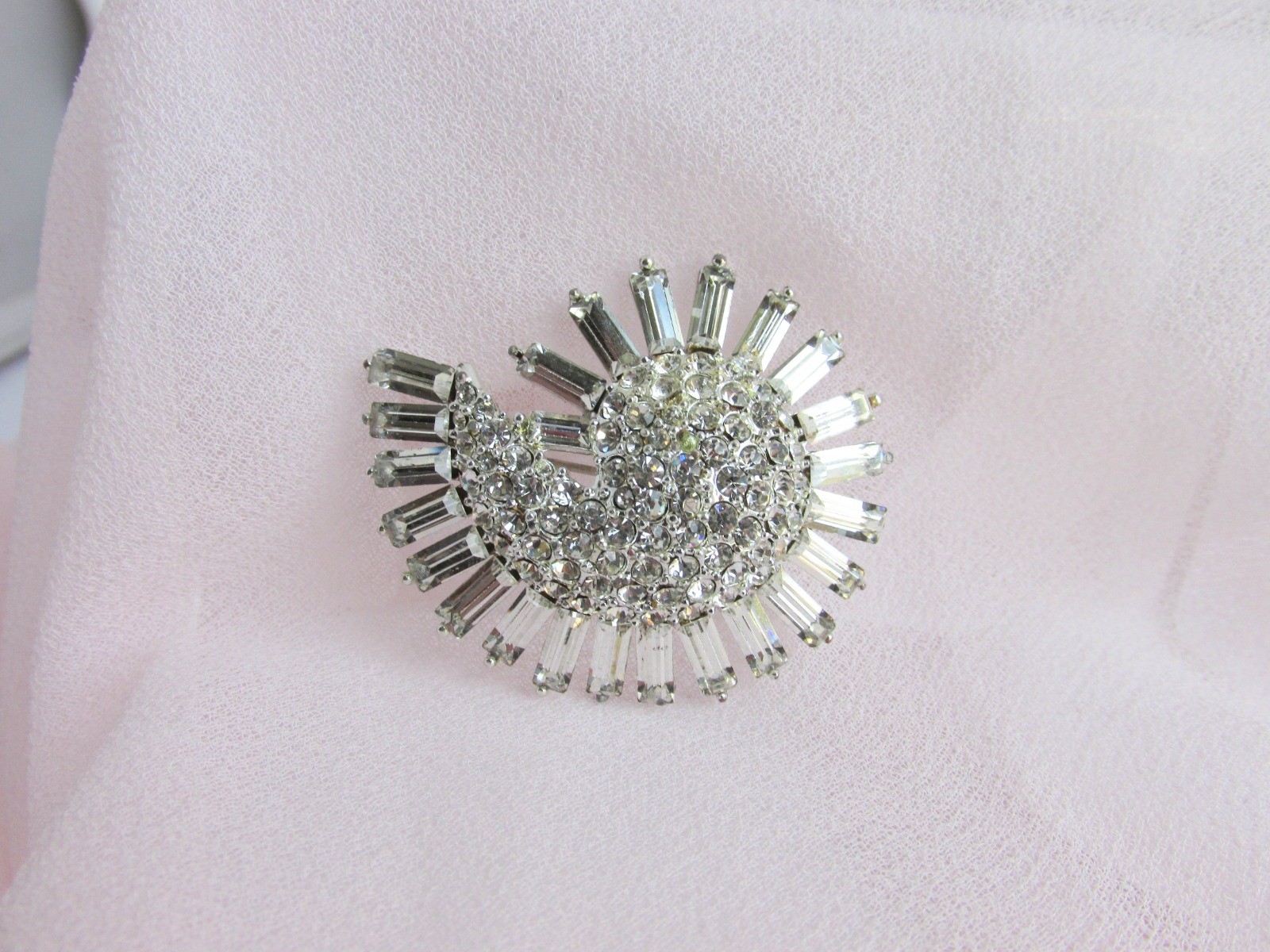 Vintage Elegant Clear Baguettes Rhinestone Pin Silver Plate Curled Fan Shape