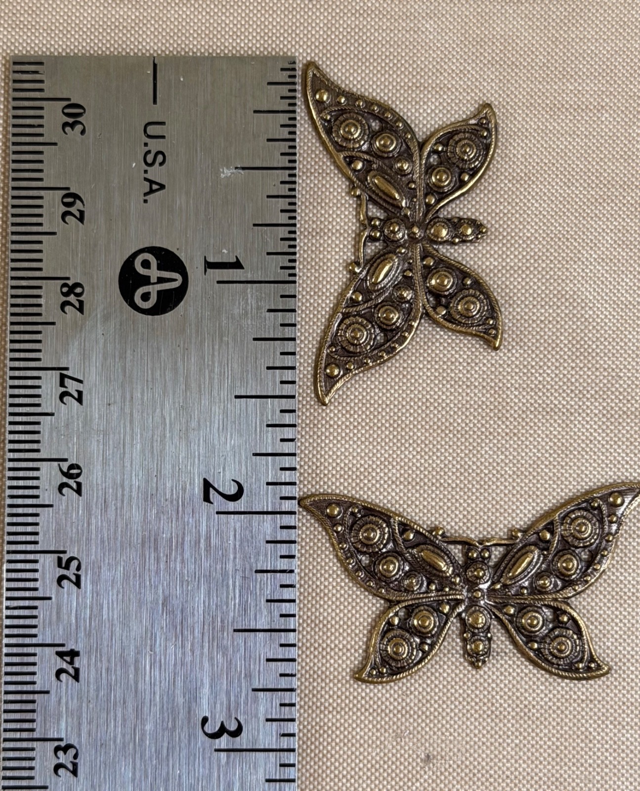 Lot of 25 Antique Brass Butterfly Filigree Connectors