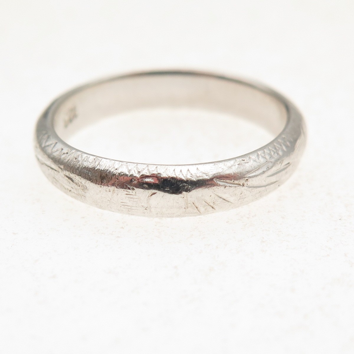 925 Sterling Silver Vintage Engraved Oxidized Band Ring Size 7.5